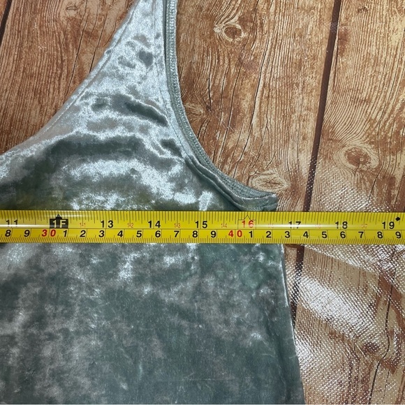 H&M women Crushed velvet strappy top size S - Picture 8 of 10